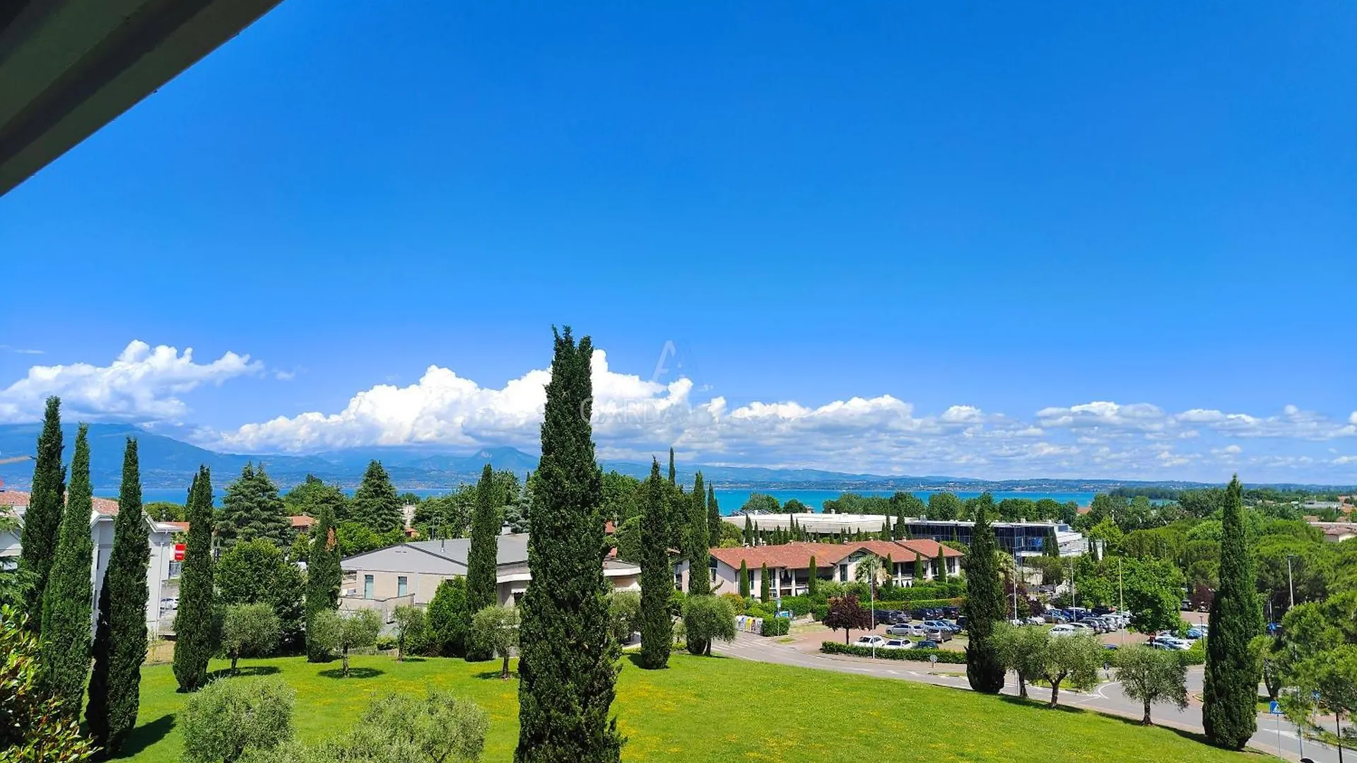 Ossidiana Apartment - Vista Lago - Centrico Σιρμιόνε 0*,  Ιταλία